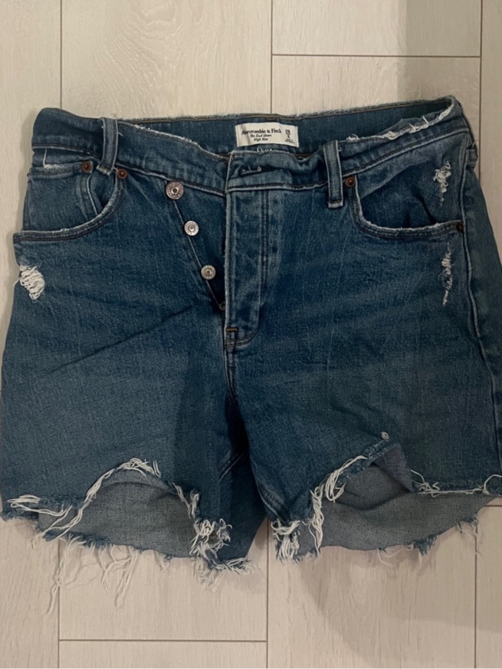 Abercrombie & Fitch The Dad High Rise Jean Shorts